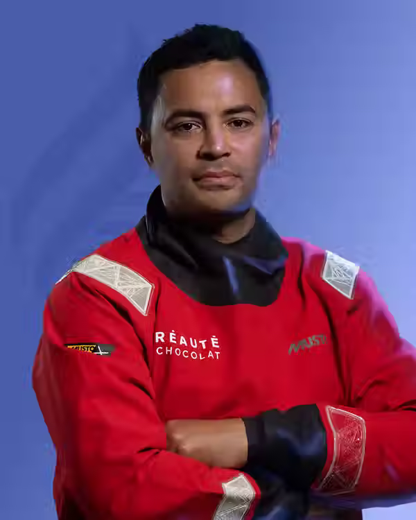 Lomano TAKASI